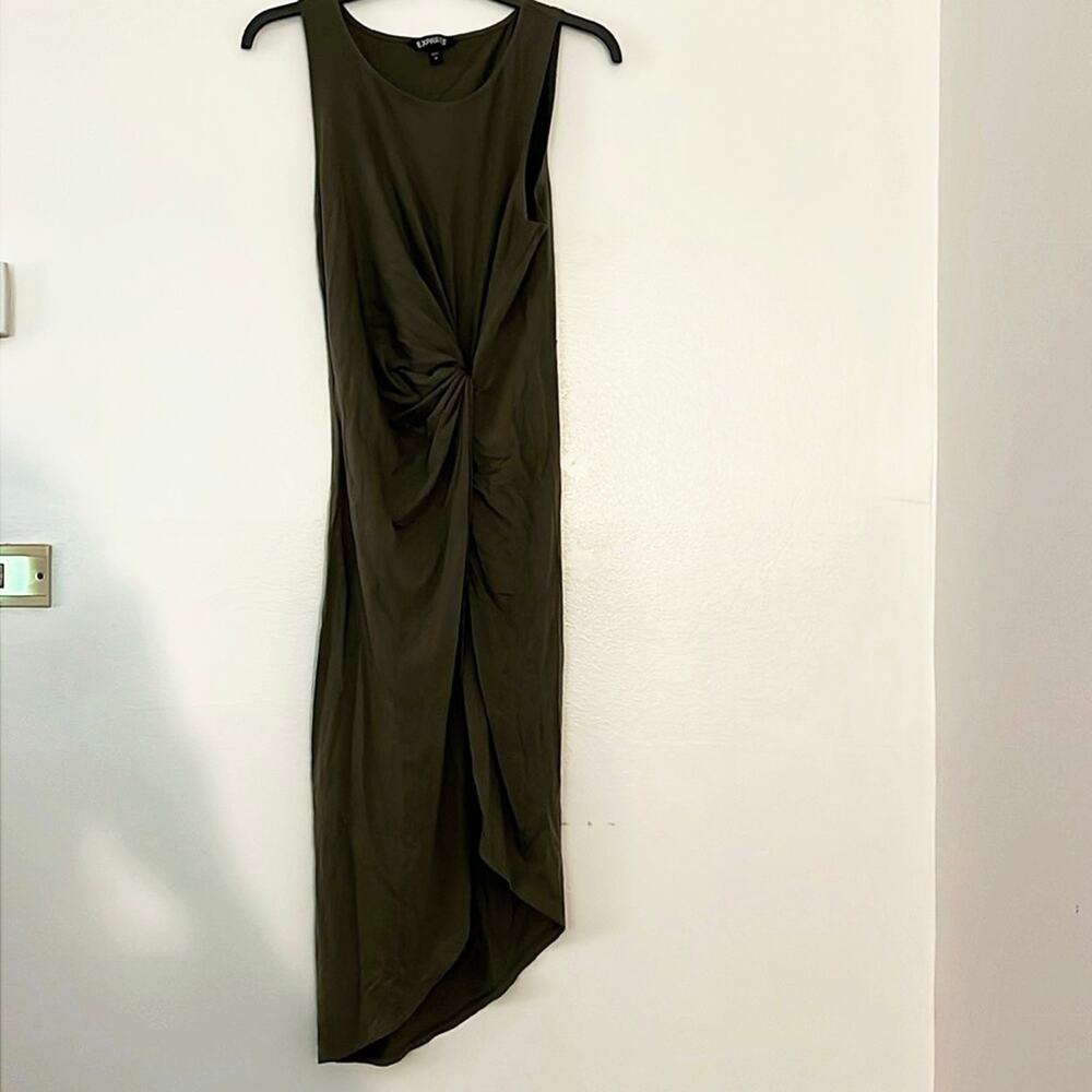 Express hunter green asymmetrical dress with ruching accent size small‎